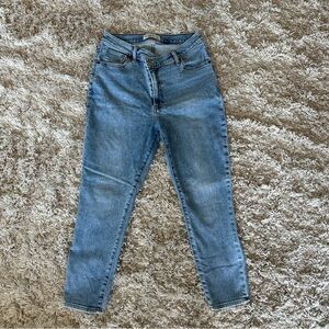 Abercrombie & Fitch Curve Love High Rise Super Skinny Ankle Jean